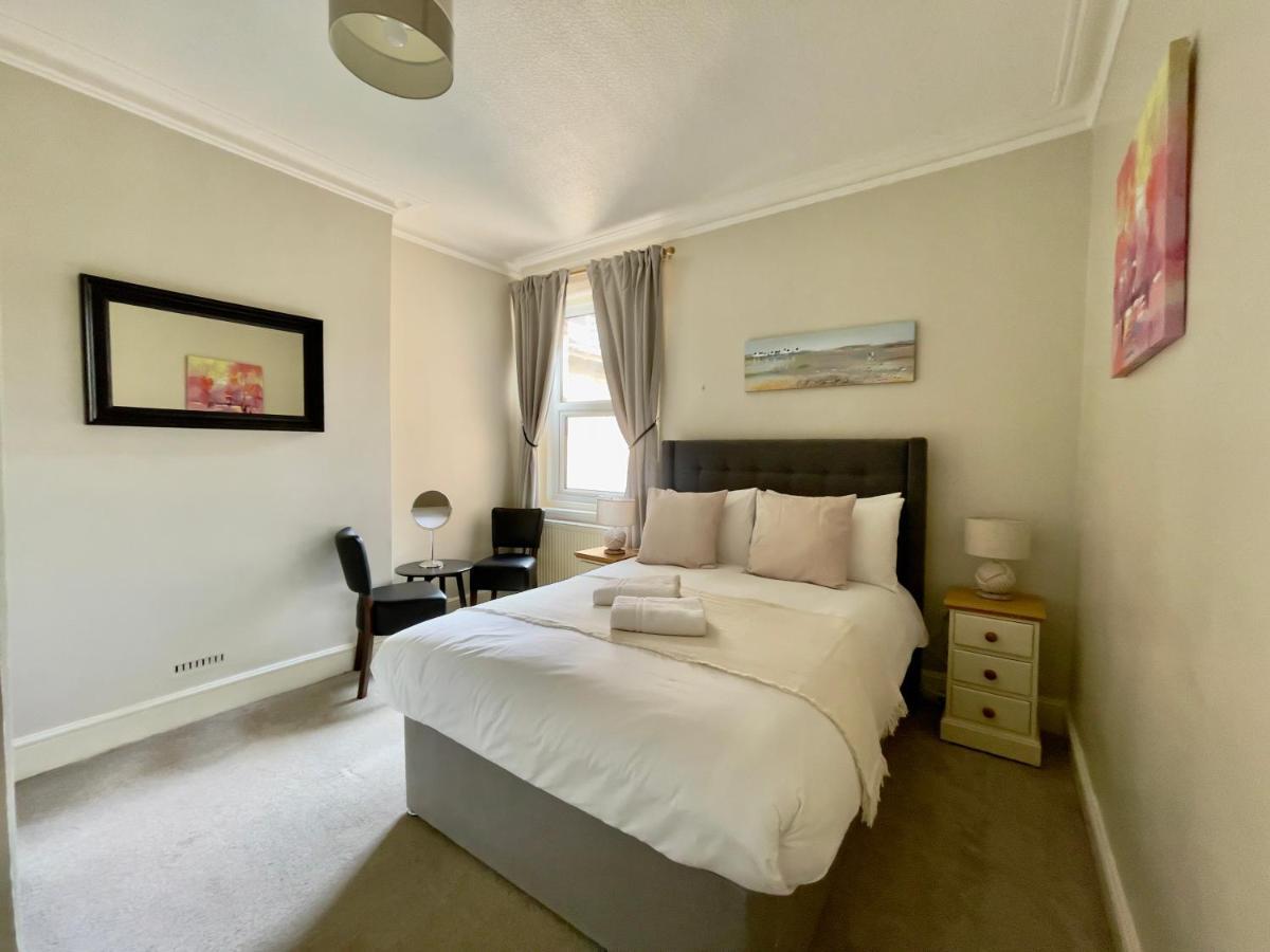 The Hedley Townhouse Hotel บอร์นมัธ ภายนอก รูปภาพ