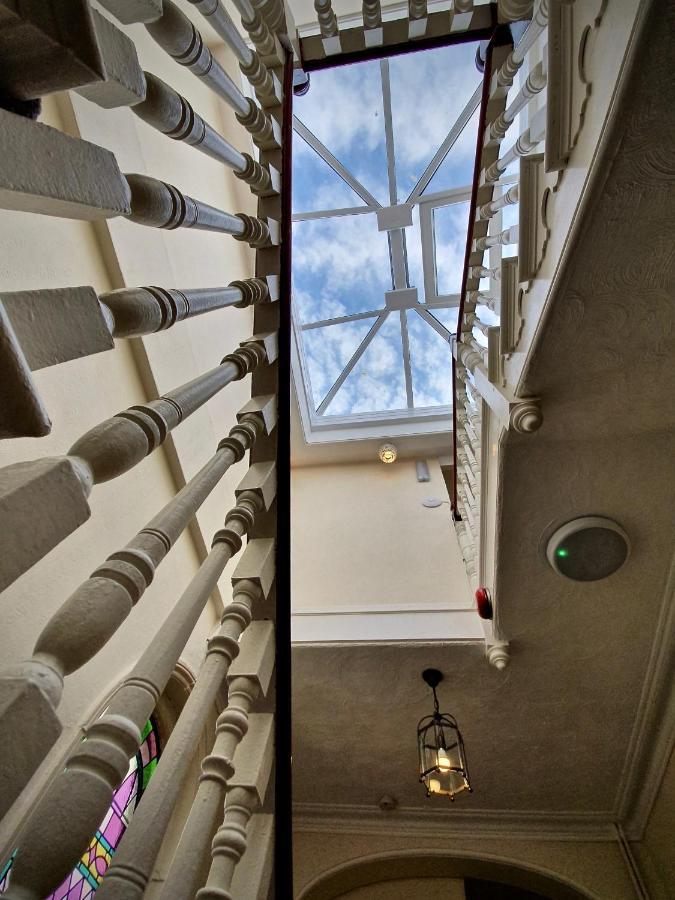 The Hedley Townhouse Hotel บอร์นมัธ ภายนอก รูปภาพ